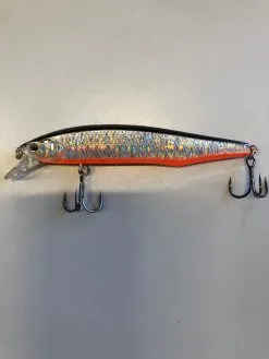 Intriger Suspending 10,5 Cm 15,7gr 8 Intriger Suspending 10,5 Cm 15,7gr -Fisketillbehör affär ob shad